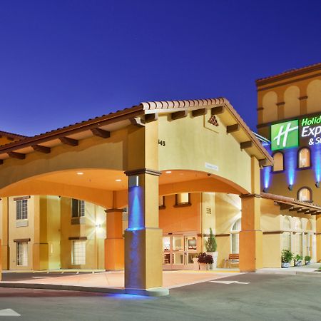 Holiday Inn Express Hotel & Suites Willows By Ihg Exterior foto