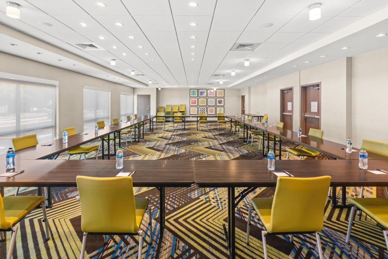 Holiday Inn Express Hotel & Suites Willows By Ihg Exterior foto